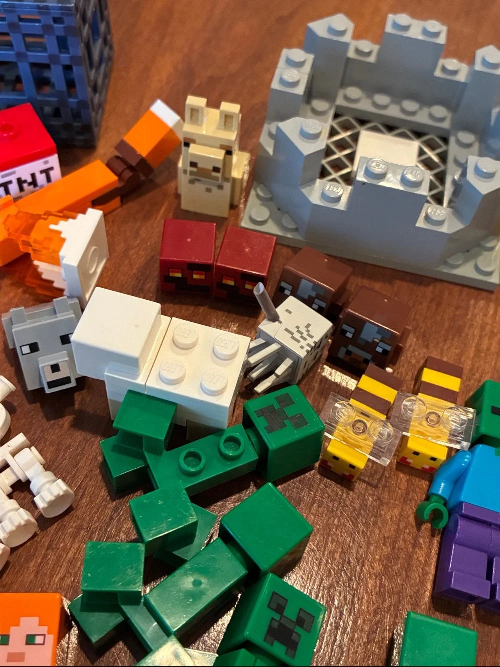 Large Lego Minecraft Minifigure & Misc Lot - Picture 5 of 5